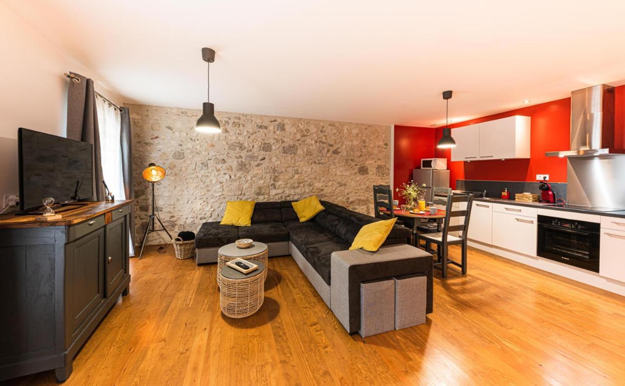 Les Gites Du Chateau - L Appartement Du Roi - Magnifique Appartement Face Au Chateau Nérac Zewnętrze zdjęcie
